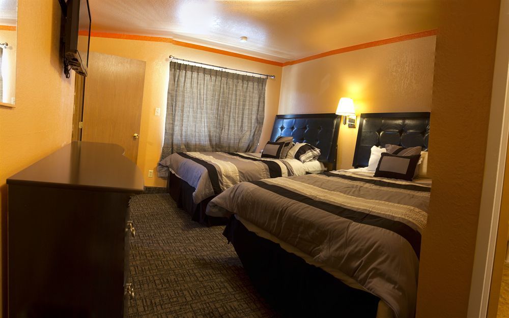 Capitol Inn & Suites Pierre Ngoại thất bức ảnh